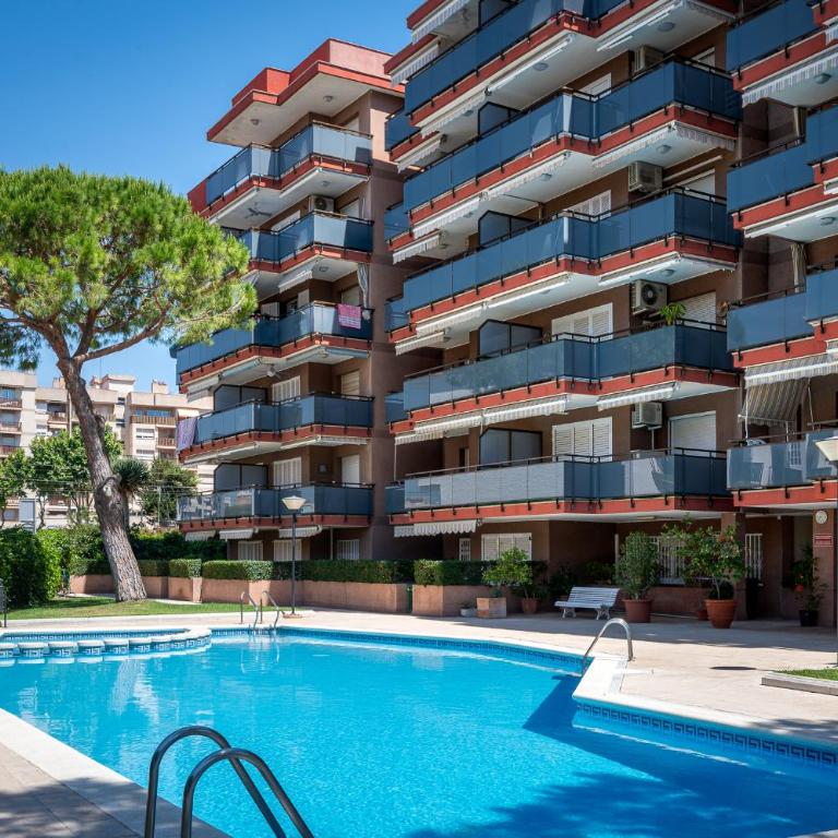 AT121 Con piscina y cerca de la playa - Apartment - 1