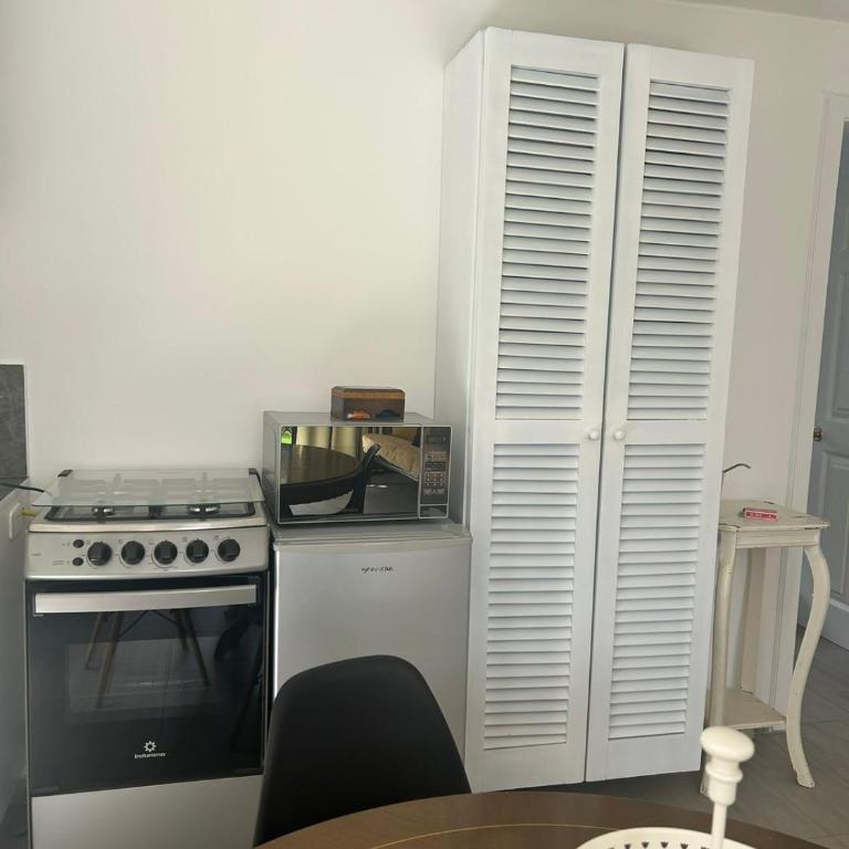 Suit en Urbanización Monteserrín - Apartamento de 2 dormitorios - 9