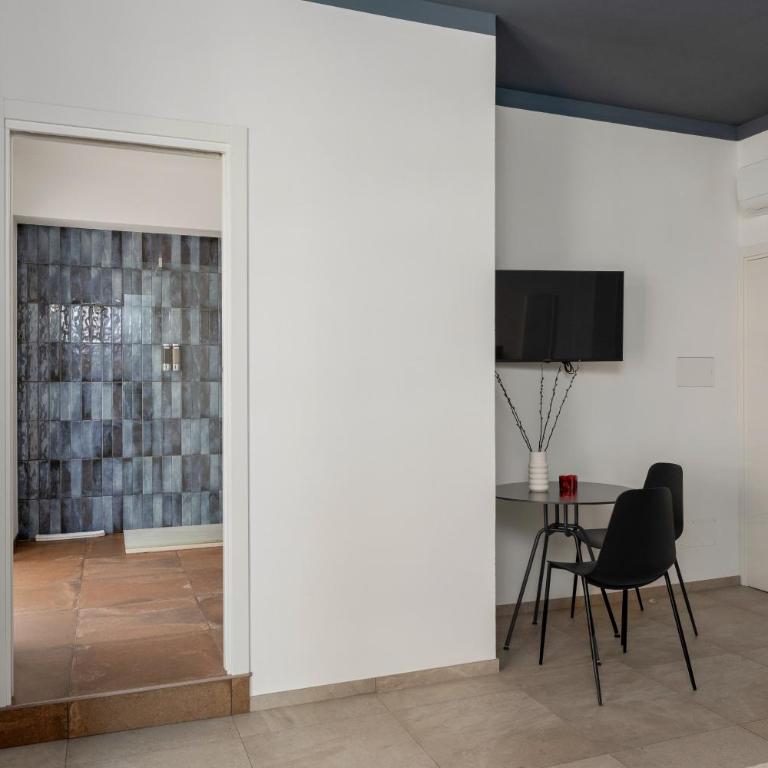 B&B Tre e 14 - Near Ortigia & Neapolis Archaeological Park - Habitación Doble Deluxe con balcón - 1 o 2 camas - 7