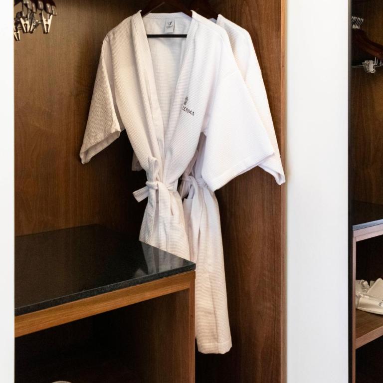 Casa Lerma - Standard Suite - 10
