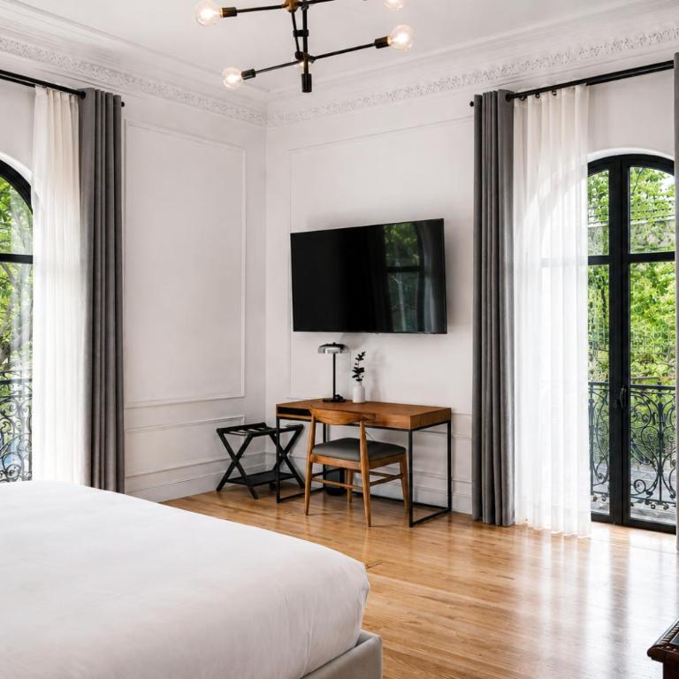 Casa Lerma - Suite mit Kingsize-Bett und Balkon - 9