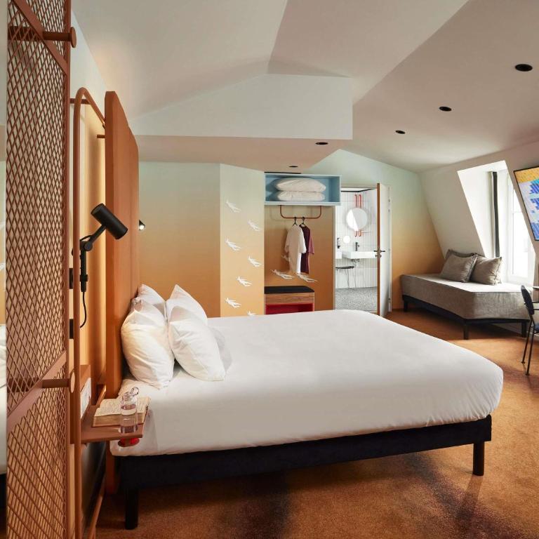 You Hotel Deauville - Handwritten Collection - Suite Junior Deluxe avec 1 Lit Double, 2 Lits Simples et Terrasse - 3