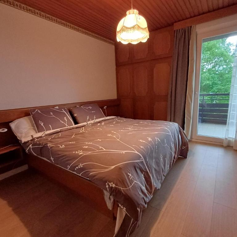 Apartment Nicoletta - Apartment mit 2 Schlafzimmern und Zugang zum Gemeinschaftsbad - 3
