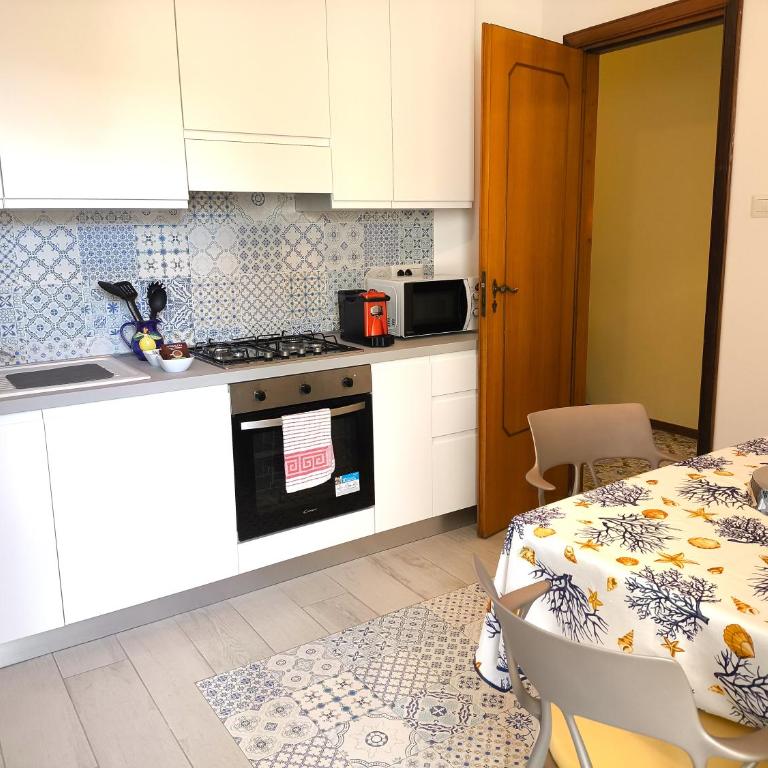Casa Mar - Apartment in the Heart of Sorrento - Two-Bedroom Apartment - 21