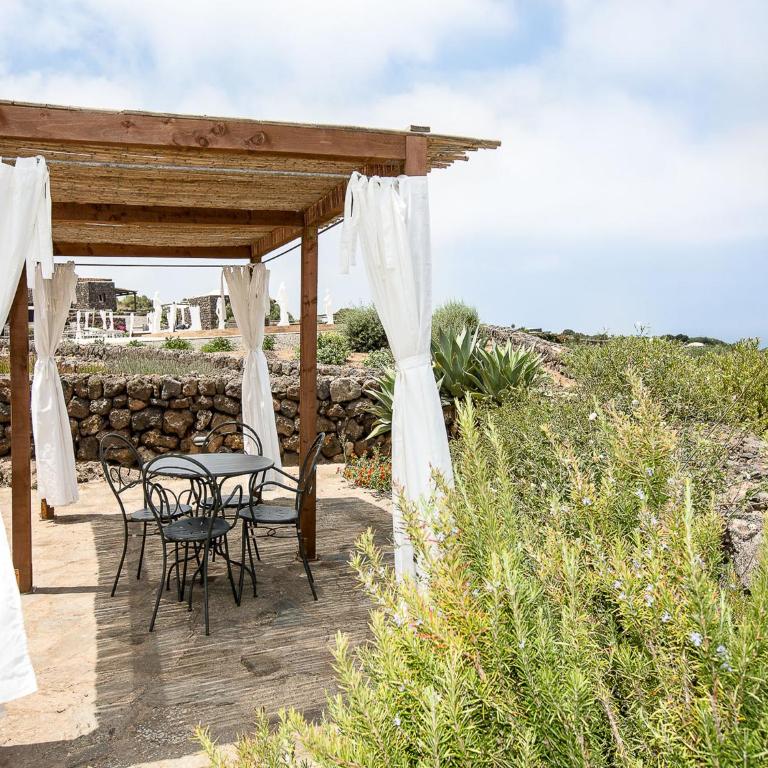 Dammusi Al-Qubba Wellness & Resort - Camera Matrimoniale con Vista Mare - 20