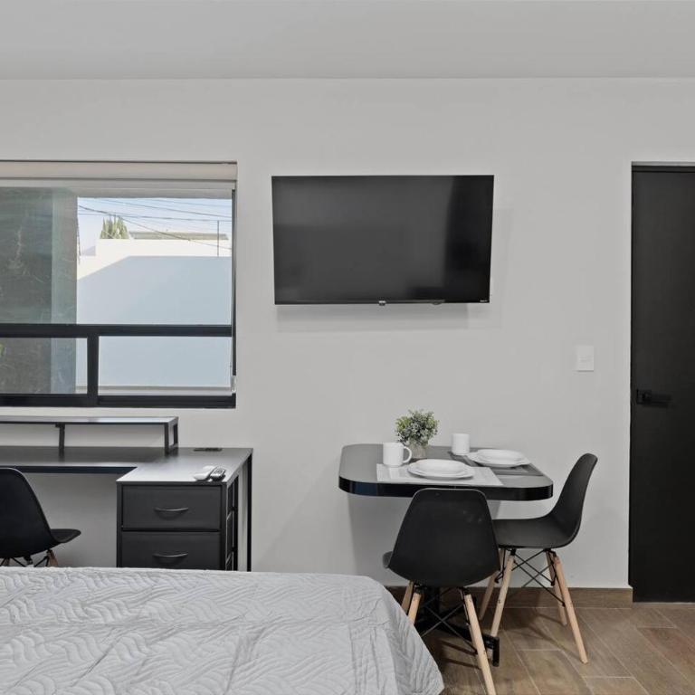 Stylish Loft in Zona Tec Alberca + Parilla - Apartamento - 10