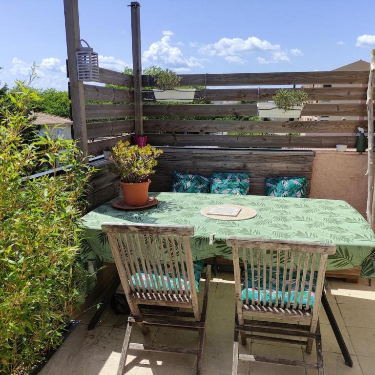 Appartement à 15min de la mer à pied - Apartment mit 3 Schlafzimmern - 5