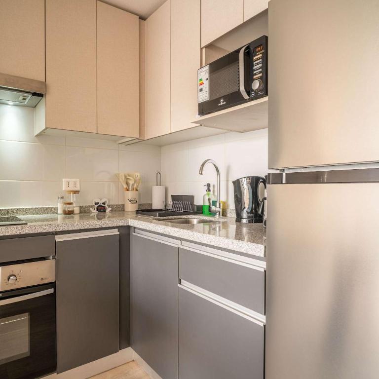 HOM I Wifi Parking Gym Vida Urbana Metro Almagro - Apartment - 10