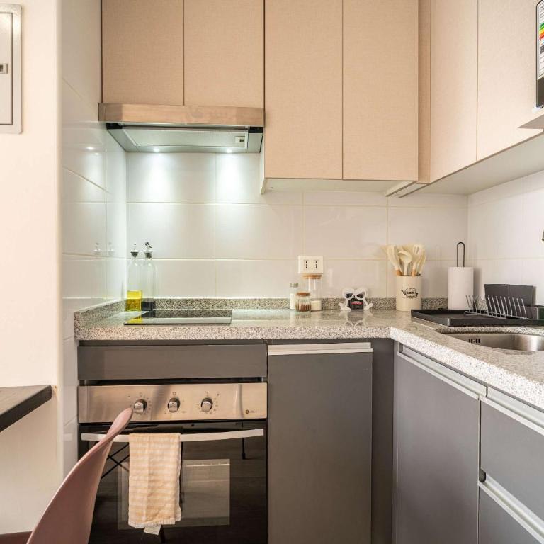 HOM I Wifi Parking Gym Vida Urbana Metro Almagro - Apartment - 12