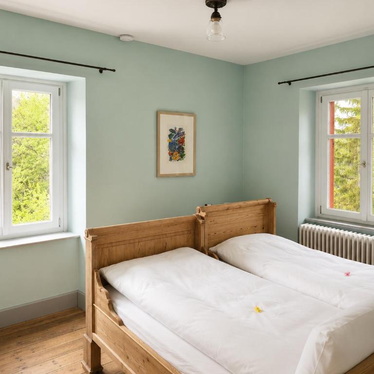 Gasthaus Crestasee - Standard Zweibettzimmer mit Gartenblick - 9