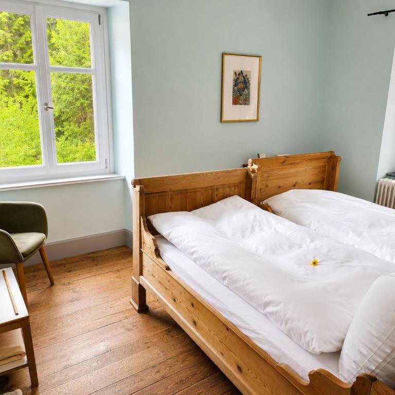 Gasthaus Crestasee - Standard Zweibettzimmer mit Gartenblick - 18