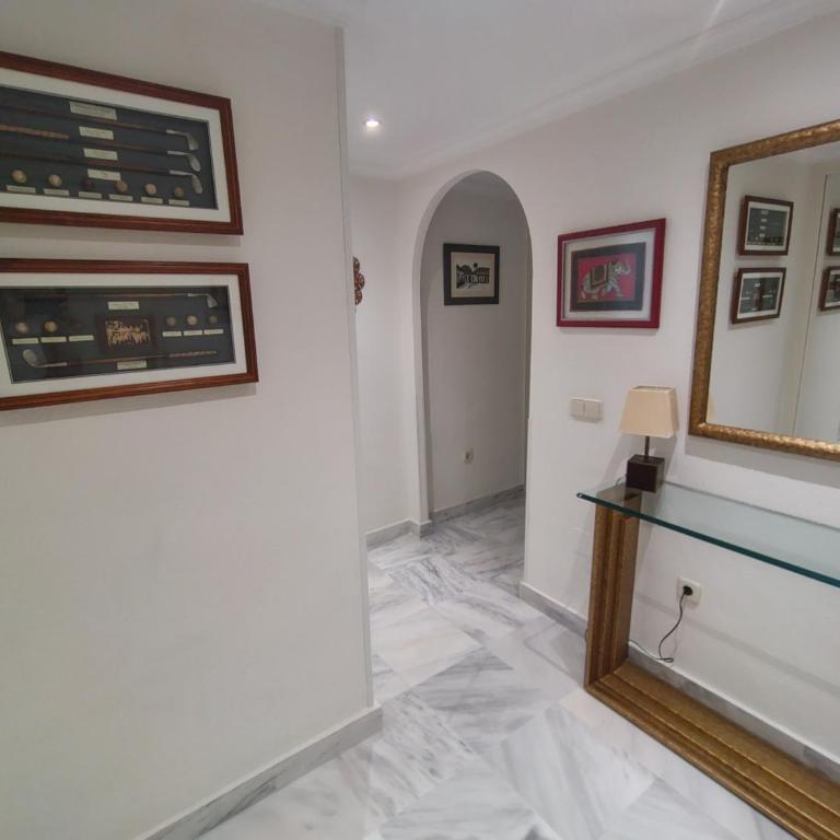 Relax in Banus - 3 bedrooms pools paddle - Pass the Keys - Apartment - 18