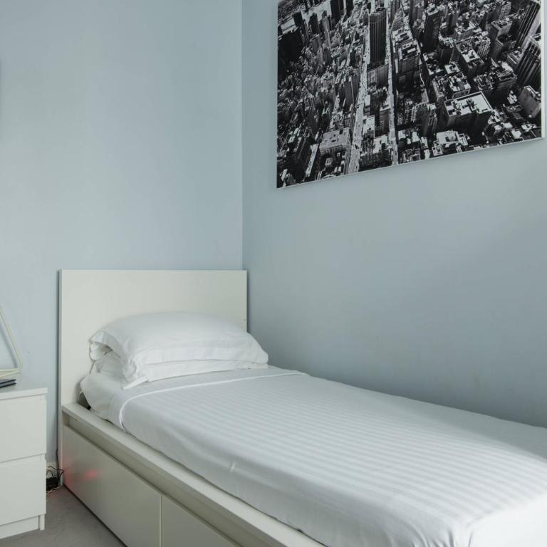 The Literary Salon - Appartement - 24