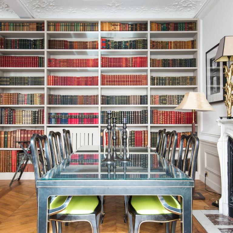 The Literary Salon - Appartement - 23