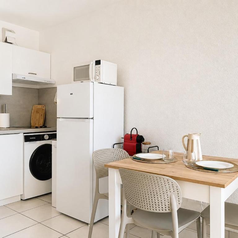 Studio vue mer, terrasse, parking gratuit, climatisation - Apartamento de 1 dormitorio - 5