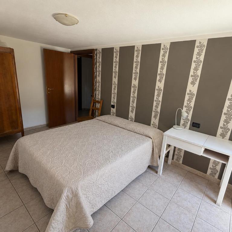 Maison Jaune 26 - Appartamento con 2 Camere da Letto e Balcone - 5