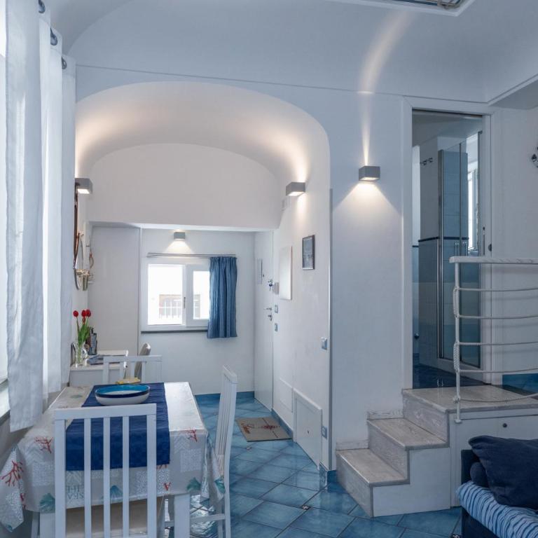 Scirocco - amazing apartment with terrace in city center - Appartamento Superior - 2