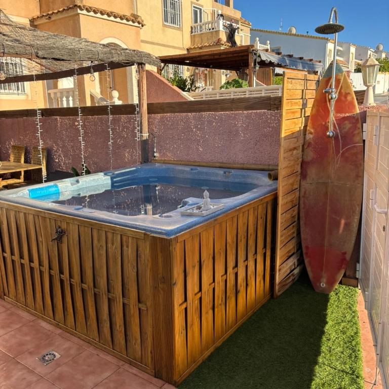 Bungalow en la Playa con Terraza Soleada, Jacuzzi, Solarium, Piscina comunitaria - Apartment mit 2 Schlafzimmern - 32