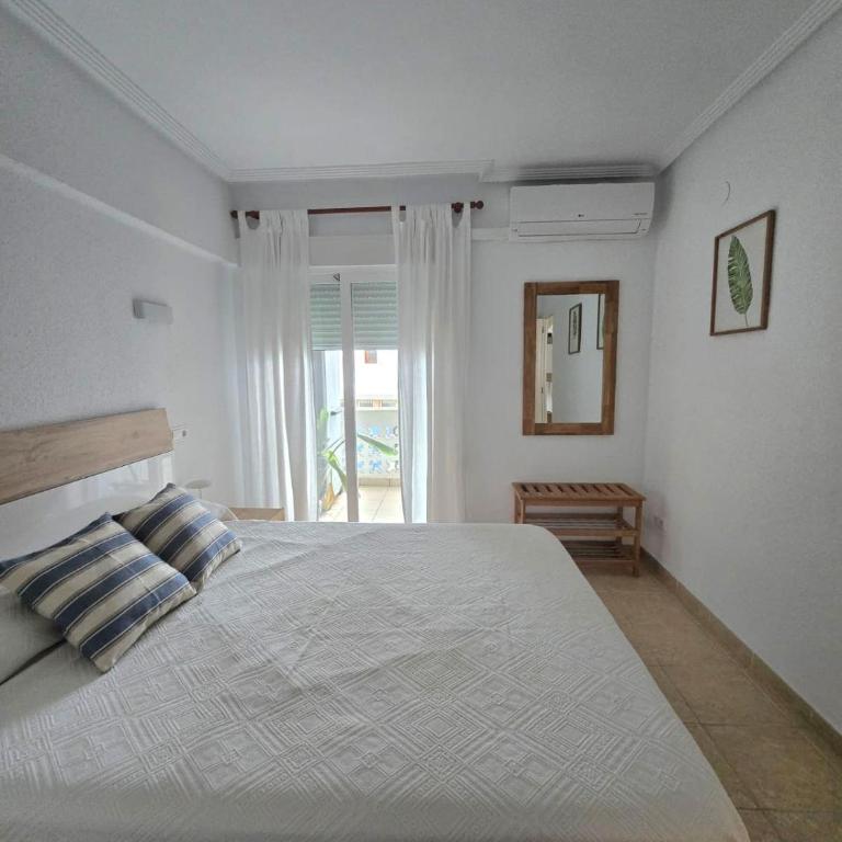 Denia, acceso directo a la playa - Two-Bedroom Apartment - 10