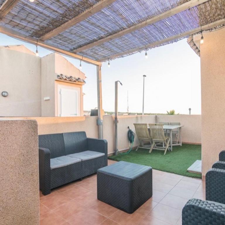 Bungalow en la Playa con Terraza Soleada, Jacuzzi, Solarium, Piscina comunitaria - Apartment mit 2 Schlafzimmern - 4