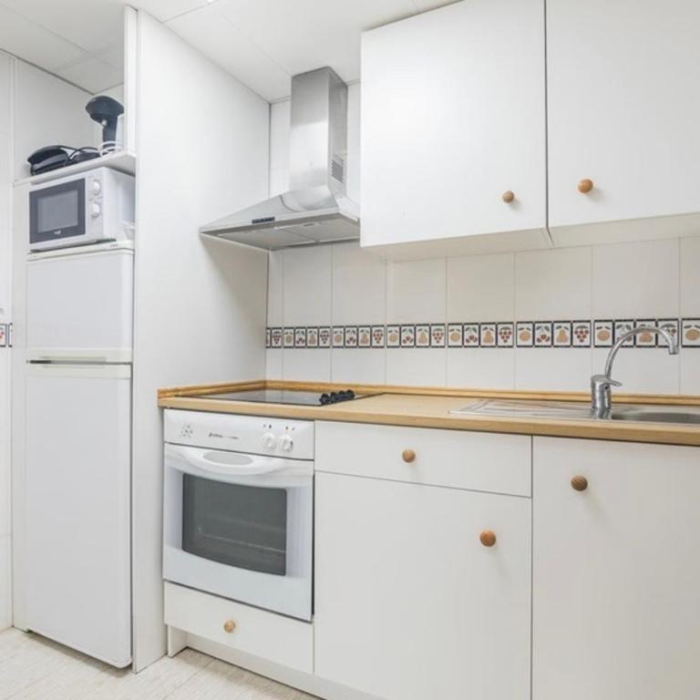Bungalow en la Playa con Terraza Soleada, Jacuzzi, Solarium, Piscina comunitaria - Apartment mit 2 Schlafzimmern - 21