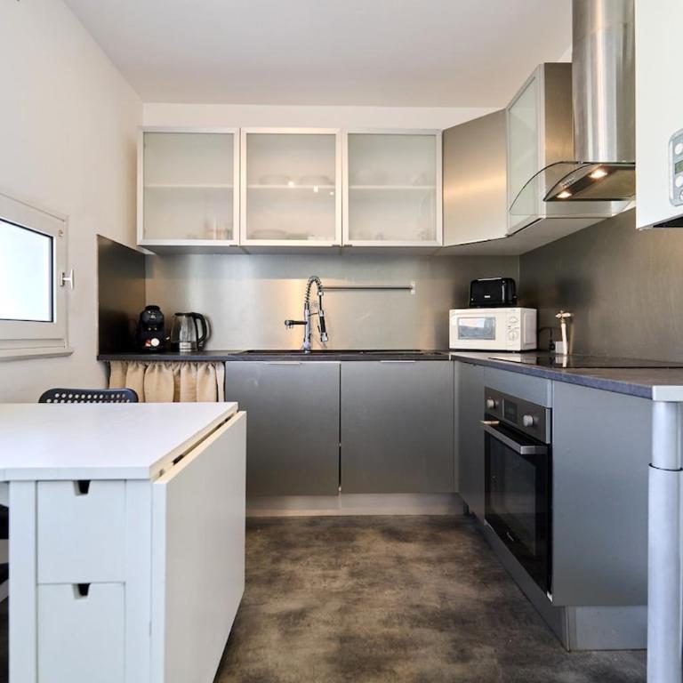 3 bedrooms, Free parking, 10 min from the Arena - Apartment mit 3 Schlafzimmern - 9
