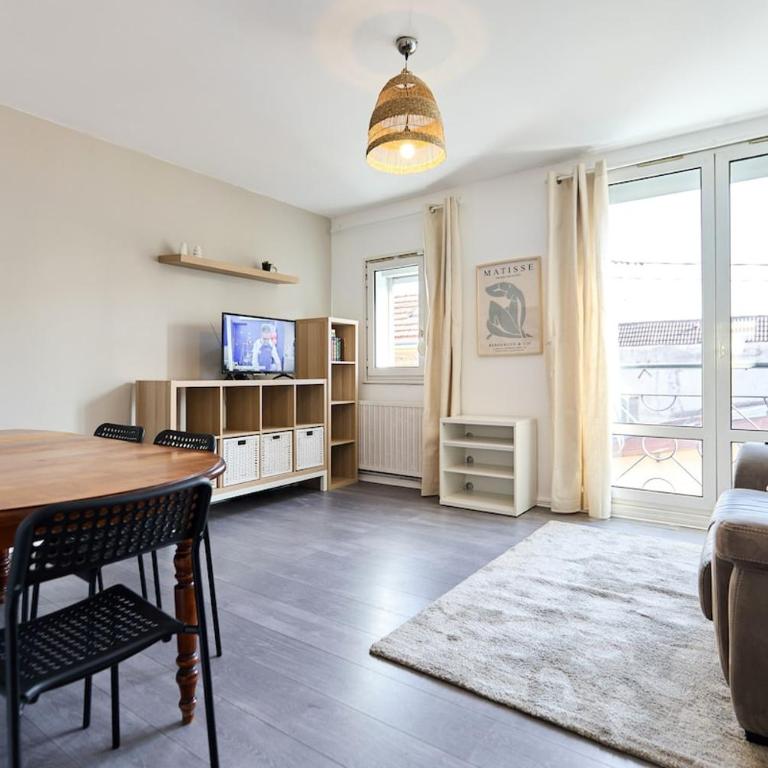 3 bedrooms, Free parking, 10 min from the Arena - Apartment mit 3 Schlafzimmern - 10