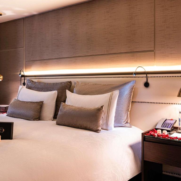 Sofitel Bogota Victoria Regia - Suite Junior con cama doble grande y sofá cama - 4
