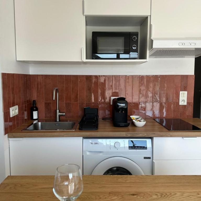 Suite Ô Maé proche Village Outlet - Aéroport - St-Quentin-Fallavier - Appartement 2 Chambres - 2