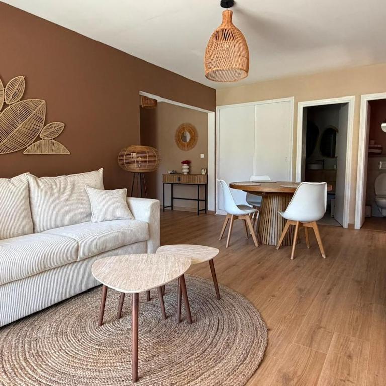 Appartement T3 à 6 min à pied du port de Sanary - Appartamento con 2 Camere da Letto - 1