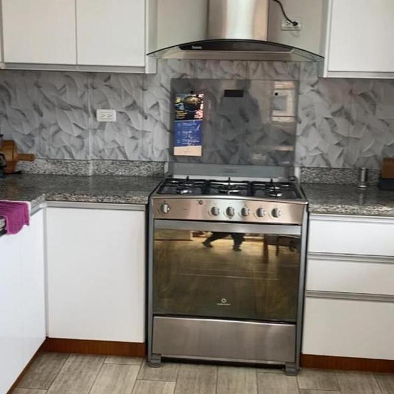 Encantador departamento Junto al Museo Pumapungo - Two-Bedroom Apartment - 8