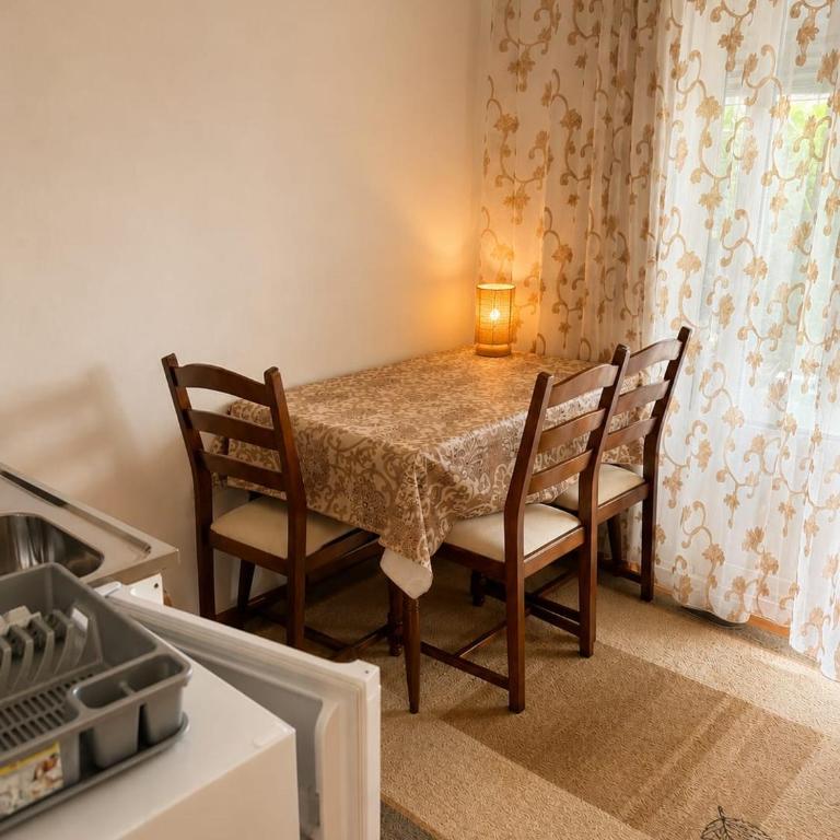 Guest House Asija - Two-Bedroom Apartment - 4