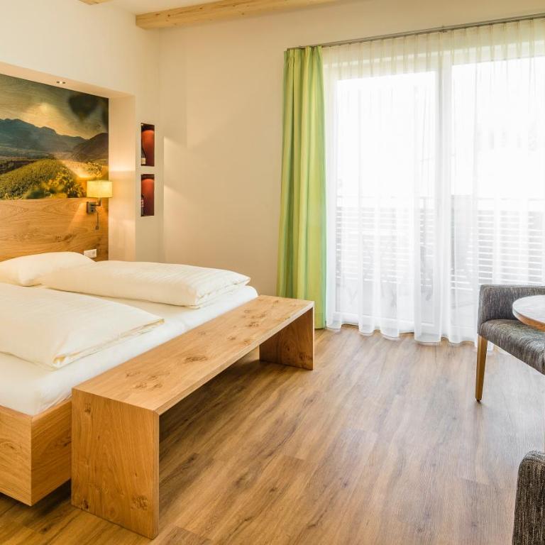 Gasthof Hotel Terzer - Camera Matrimoniale Deluxe con Balcone - 8