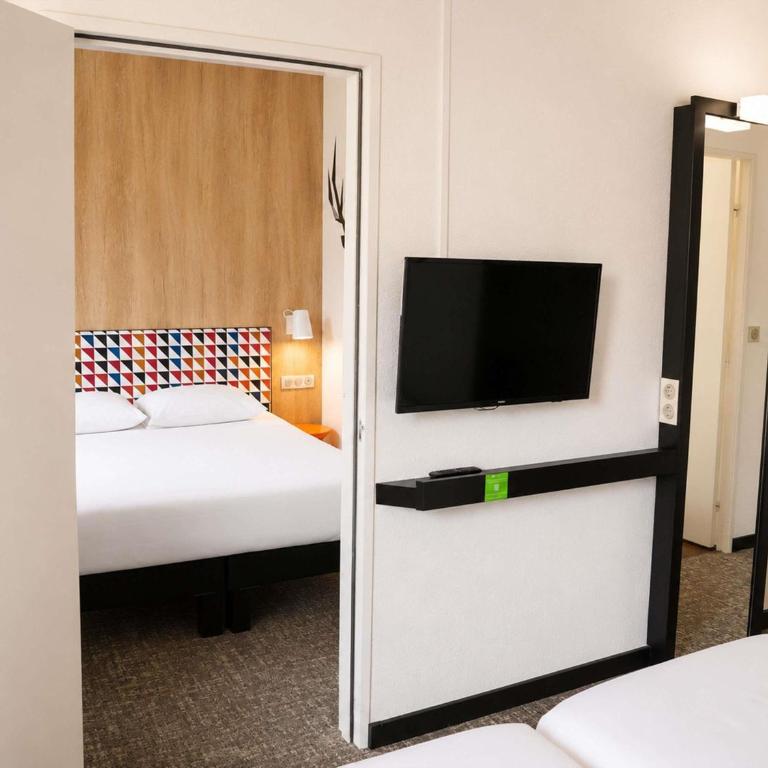 ibis Styles Caen Centre Historique - Suite Familiale Standard avec 2 Chambres Communicantes - 4