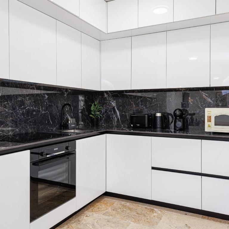 Sunny Bay Apartments - Deluxe Apartment mit 2 Schlafzimmern - 9