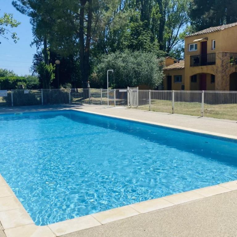Appartement Suite Ananda, Spa Balnéo, vue lac, parking gratuit, cuisine tout équipée, wifi, refait à neuf tout confort, idéal pour une escapade détente - Apartamento de 1 dormitorio - 25