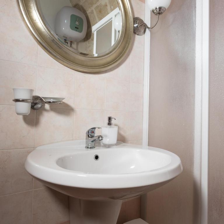 Victory Apartment - Appartamento Superior con Balcone - 8
