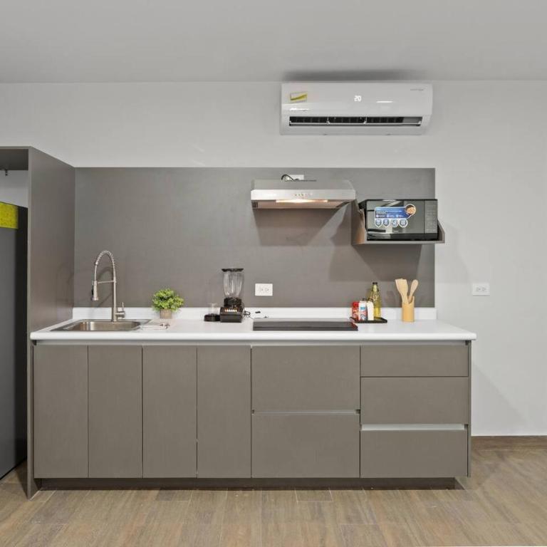 Loft Moderno con 2 Queen Beds Zona Tec - Apartamento - 9