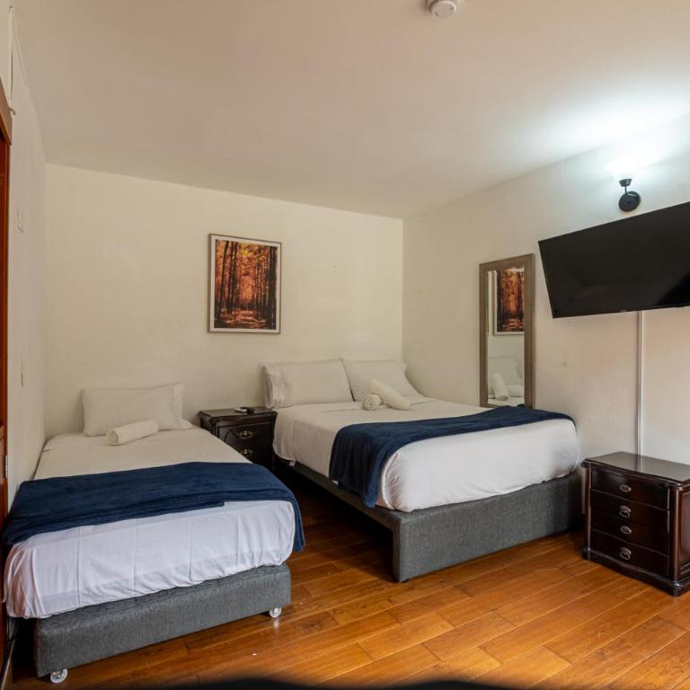 Finca Hotel 12 Palmas- Aeropuerto JMC - Habitación adaptada para personas con movilidad reducida - Cama grande - 7