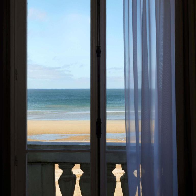 Le Grand Hotel de Cabourg - MGallery Collection - Chambre Familiale - Vue sur Mer - 6
