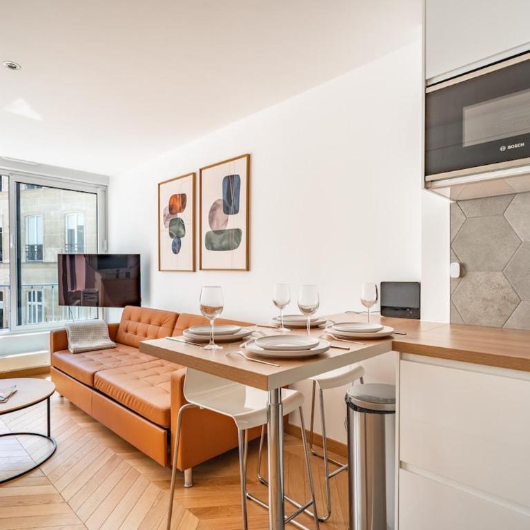Le Balzac - Champs Elysées - Triangle d'Or - Two-Bedroom Apartment - 13