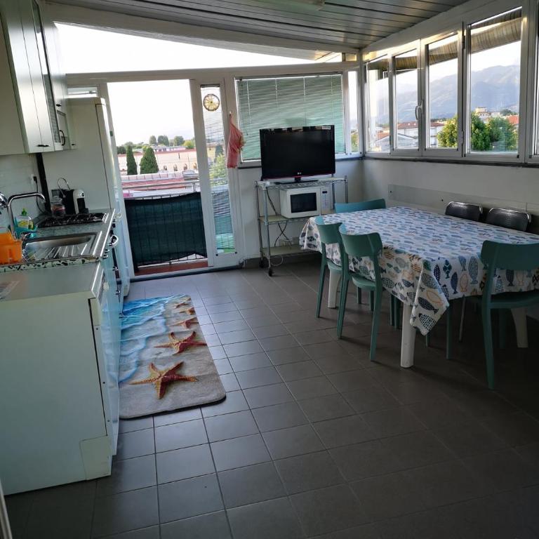 Attico ampio e luminoso con terrazza panoramica - Apartamento de 2 dormitorios con vistas - 9