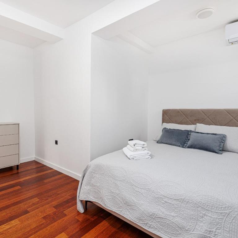 Sunny Bay Apartments - Apartment mit 3 Schlafzimmern - 4