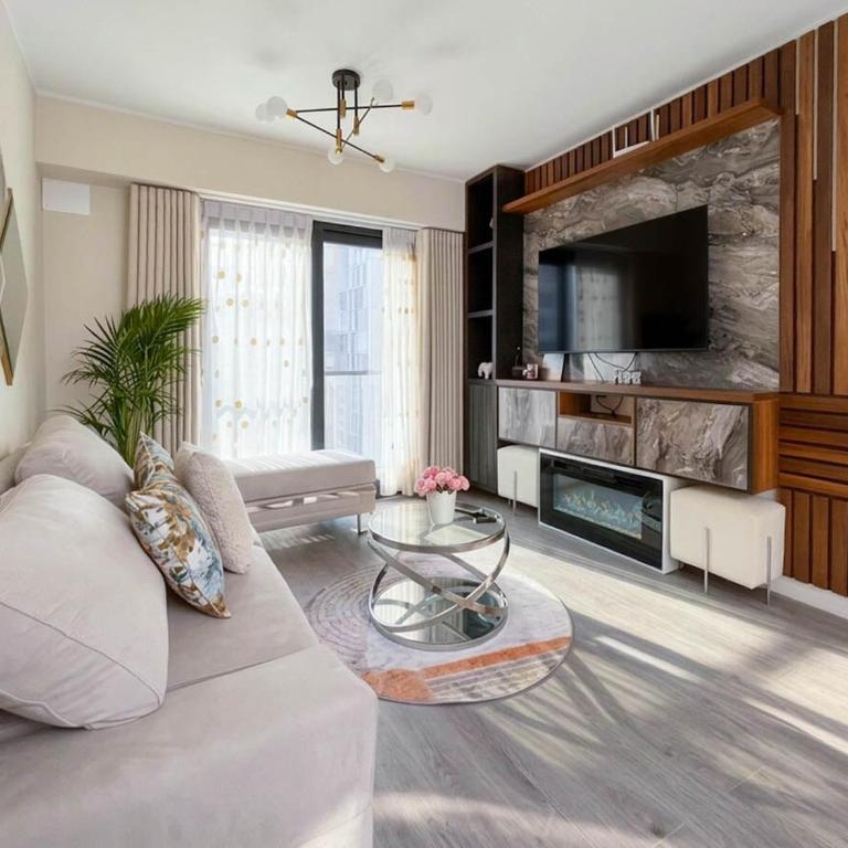 Modern Apartment 805 with Ocean View - Two-Bedroom Apartment with City View - 19