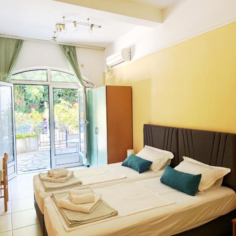Apartmani Bozovic - Zweibettzimmer mit Bad - 1
