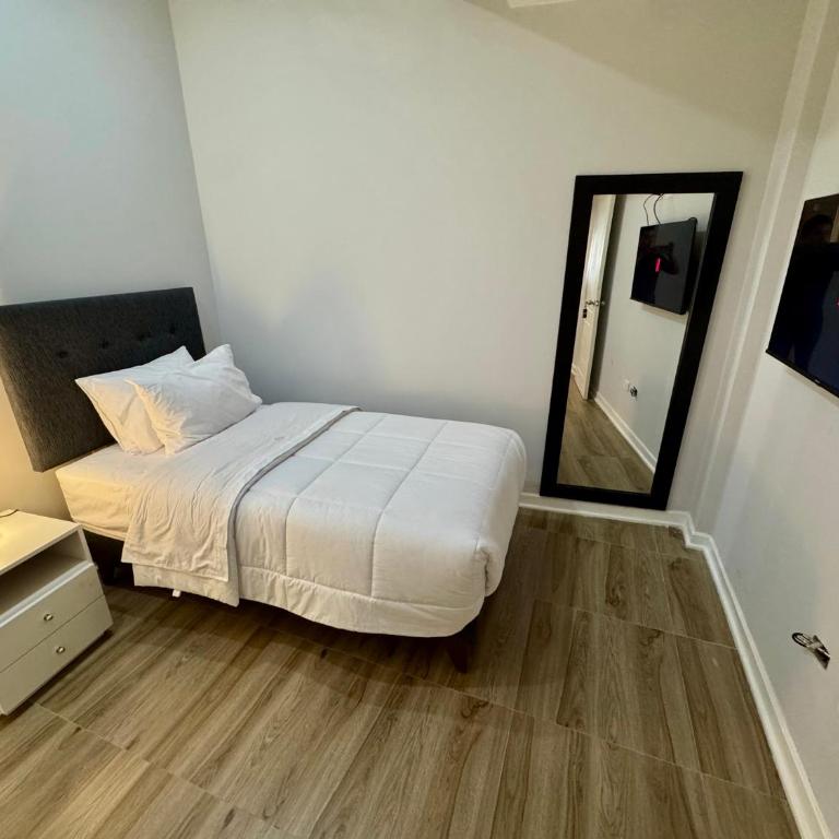 Departamento nuevo, lujoso y espacioso - Four-Bedroom Deluxe Apartment - 27