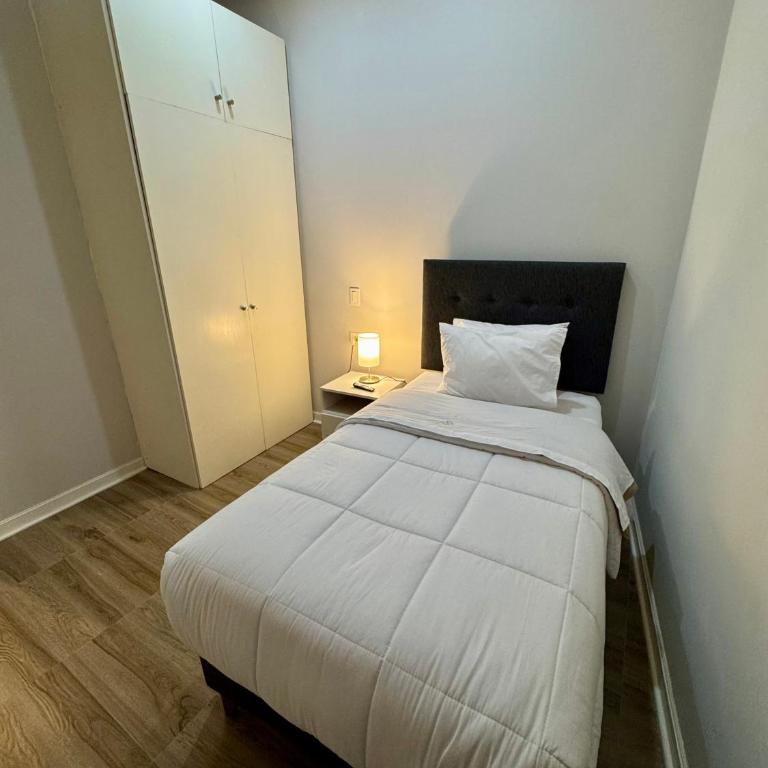 Departamento nuevo, lujoso y espacioso - Four-Bedroom Deluxe Apartment - 3