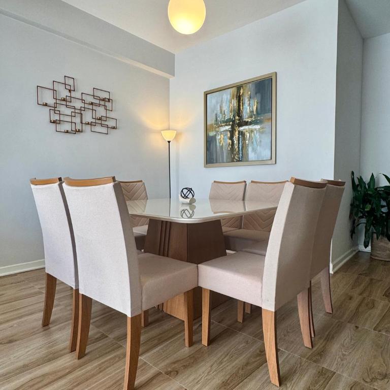 Departamento nuevo, lujoso y espacioso - Four-Bedroom Deluxe Apartment - 8