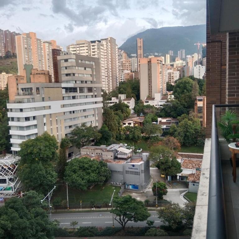 Exclusive apartment in Manila Poblado - Two-Bedroom Apartment - 50