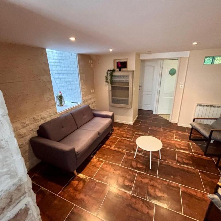 Appartement atypique à Royan, 300 m de la plage - One-Bedroom Apartment - 12